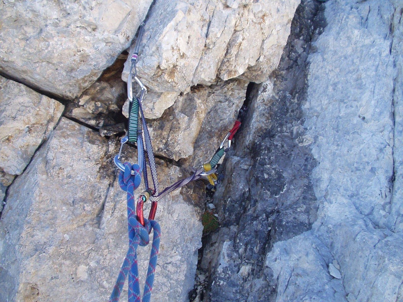 打仗小游戏大神如何提升技巧,快速通关,避免游戏陷阱？