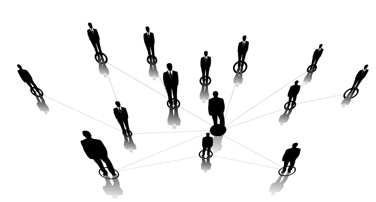 如何通过陪玩打游戏赚钱,降低成本和避免风险? 如何通过陪玩打游戏赚钱,降低成本和避免风险?