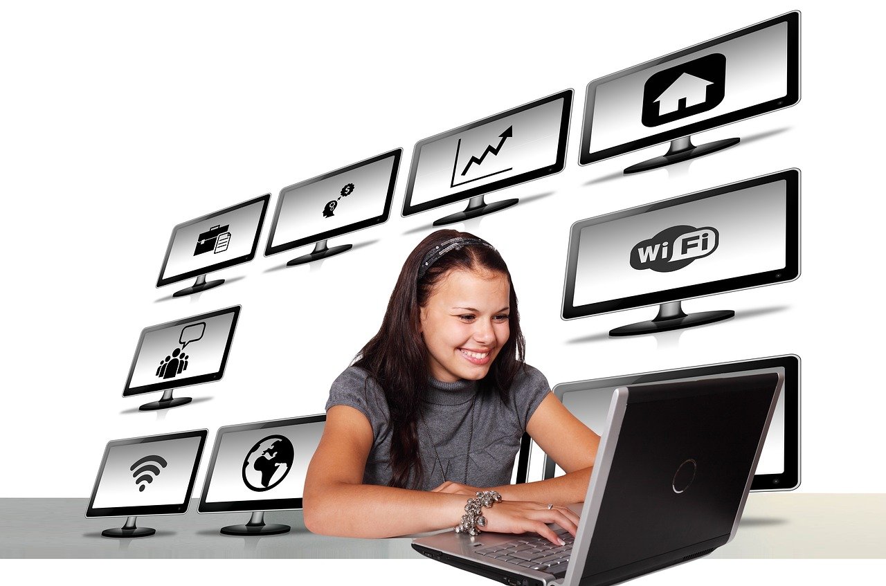 游戏陪玩正规吗?揭秘行业内幕与玩家评价 游戏陪玩正规吗?揭秘行业内幕与玩家评价