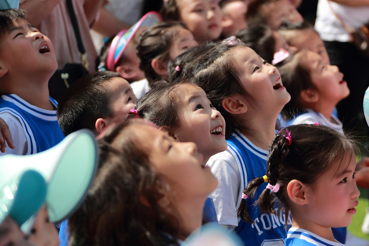 爸爸如何陪伴孩子玩游戏，提升亲子互动？