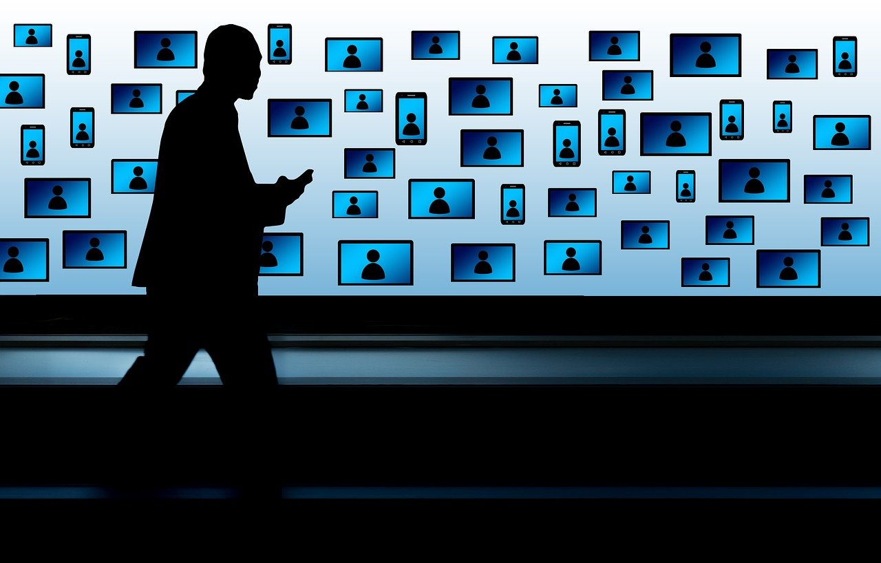 如何找到志同道合的游戏好友？{关键词}社交软件推荐